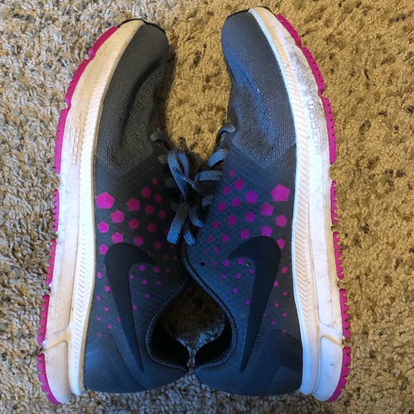 Nike running shoes - Picture 3 of 7